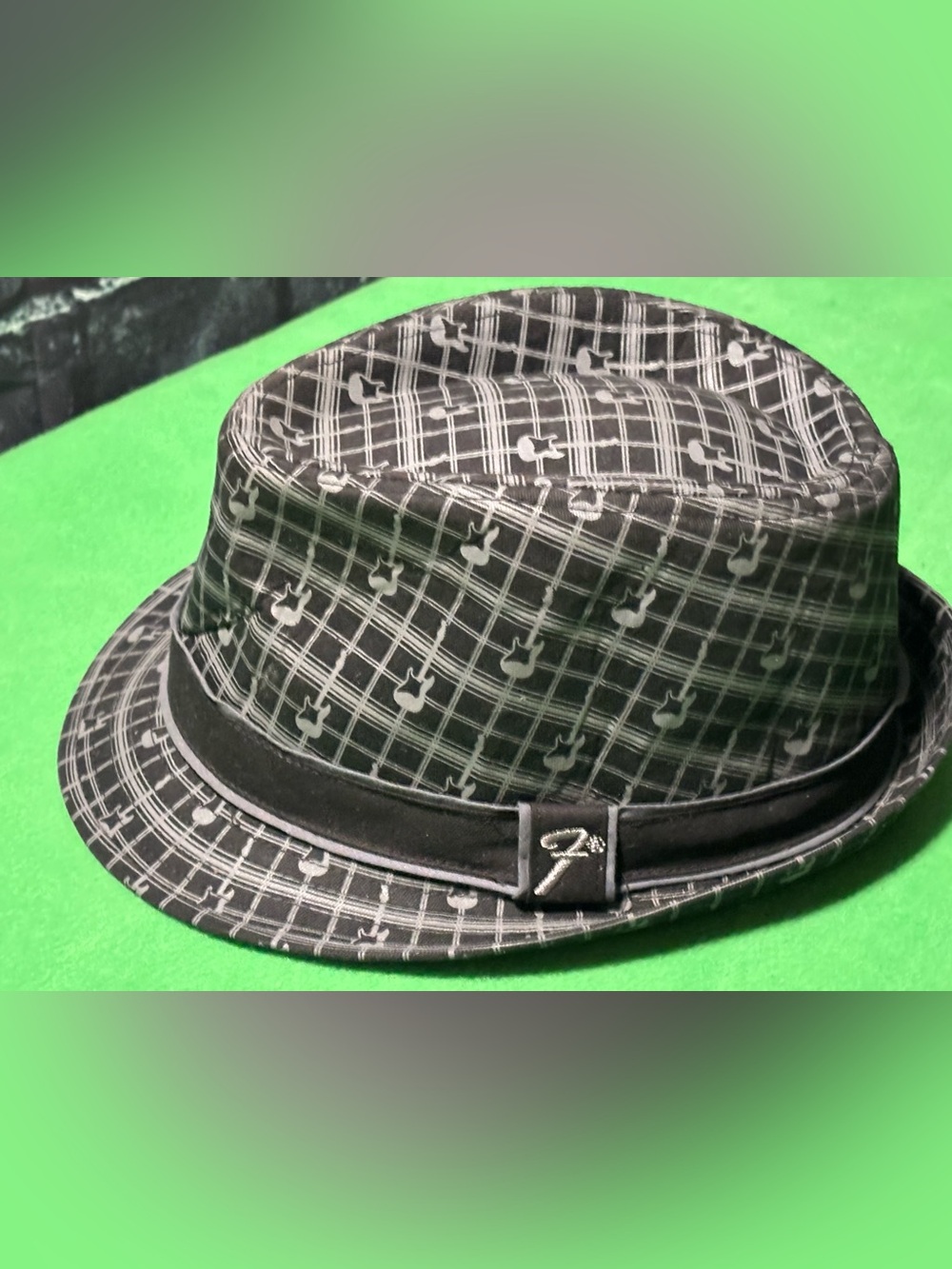 Fender Axe Plaid Fedora